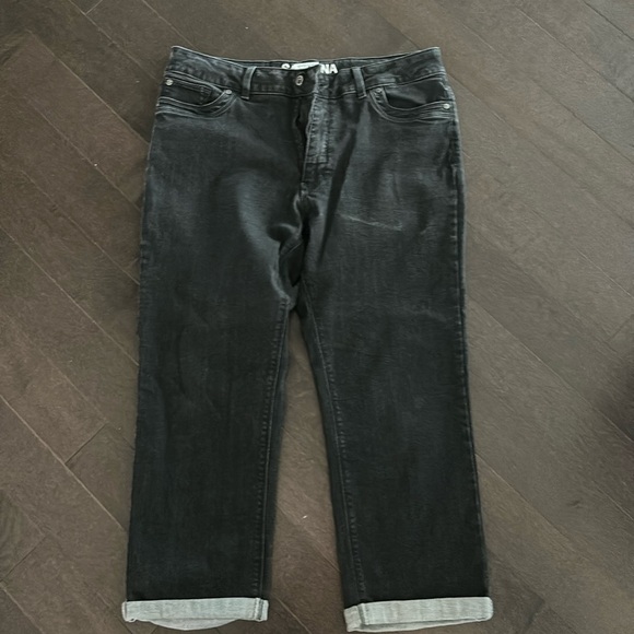 Santana Jeans - Picture 1 of 4